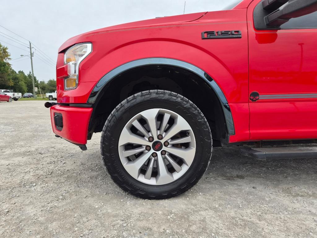 2017 Ford F-150 - $18,900