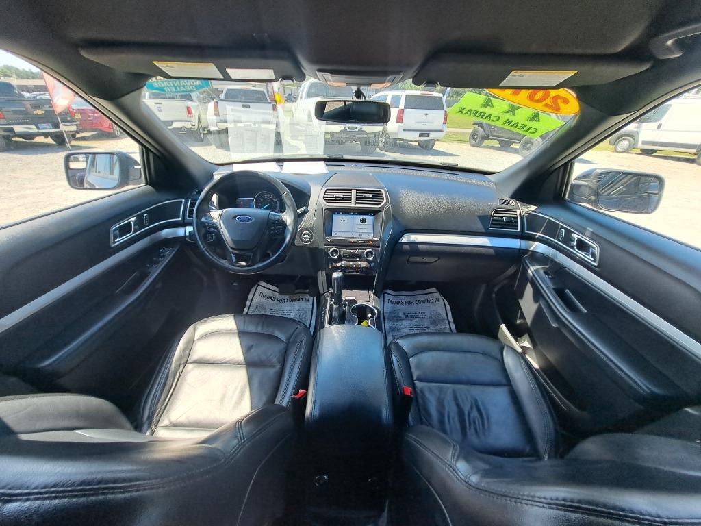 2017 Ford Explorer - $13,998