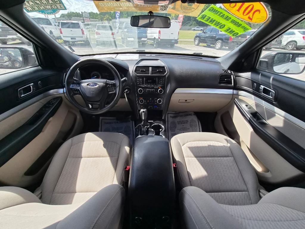 2017 Ford Explorer - $13,220