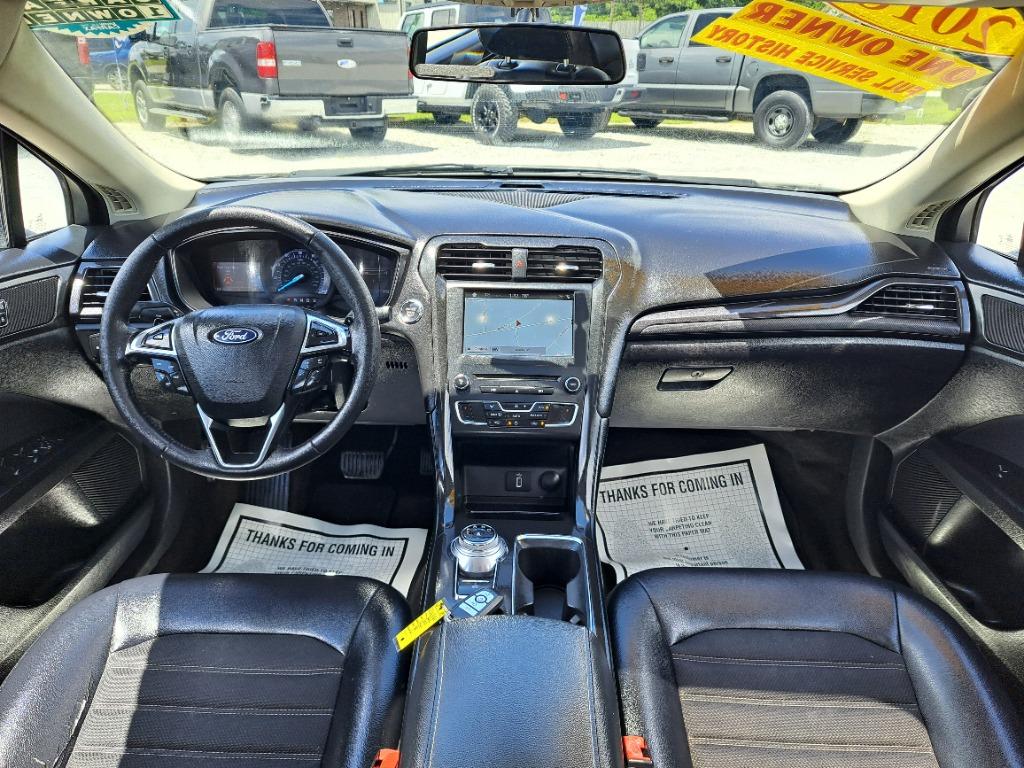 2018 Ford Fusion SE photo