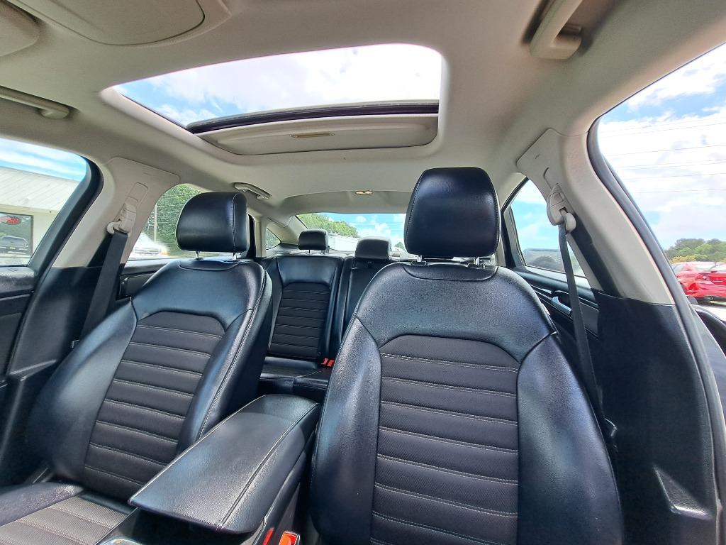 2018 Ford Fusion SE photo
