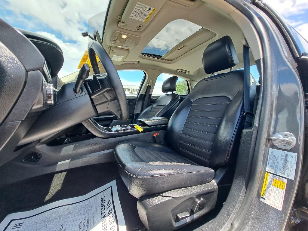 2018 Ford Fusion SE photo