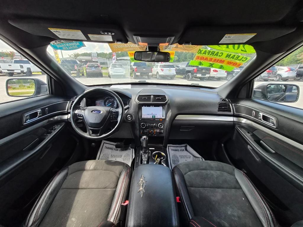 2019 Ford Explorer - $17,425