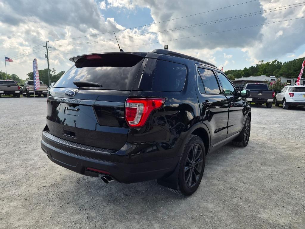 2019 Ford Explorer - $17,425