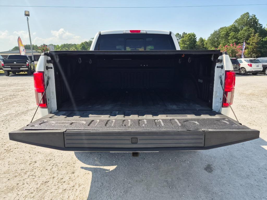 2020 Ford F150 - $32,725