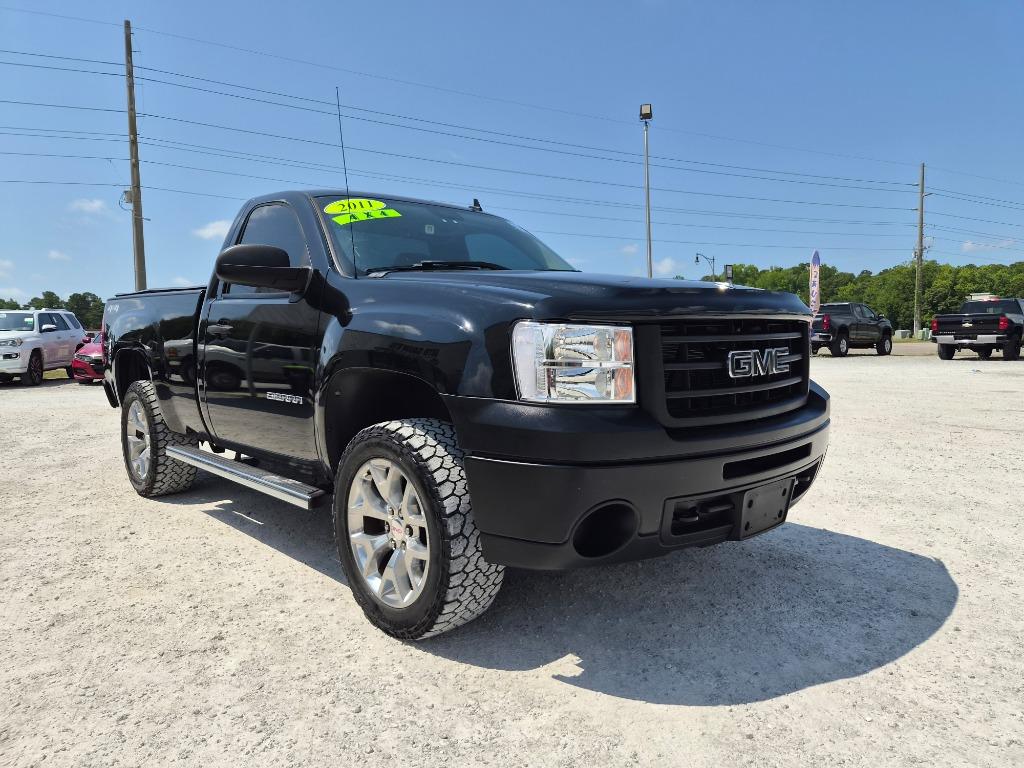 2011 GMC Sierra 1500 - $16,900