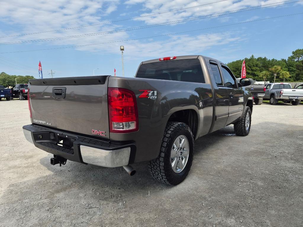 2013 GMC Sierra - $13,900