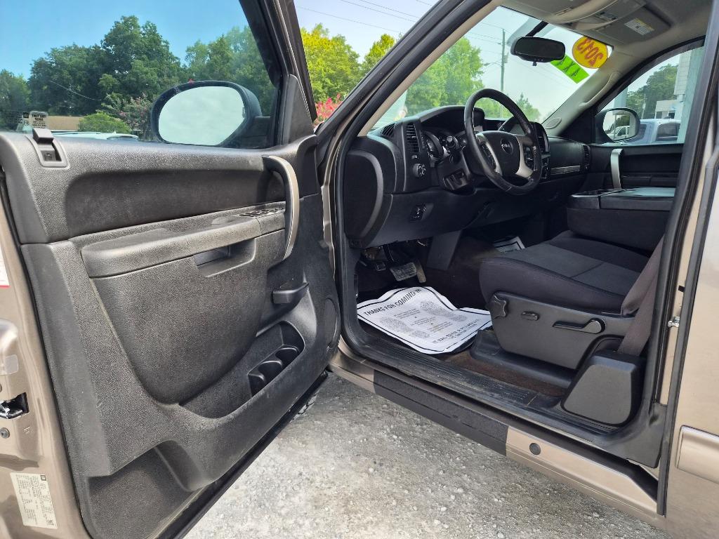 2013 GMC Sierra - $13,900