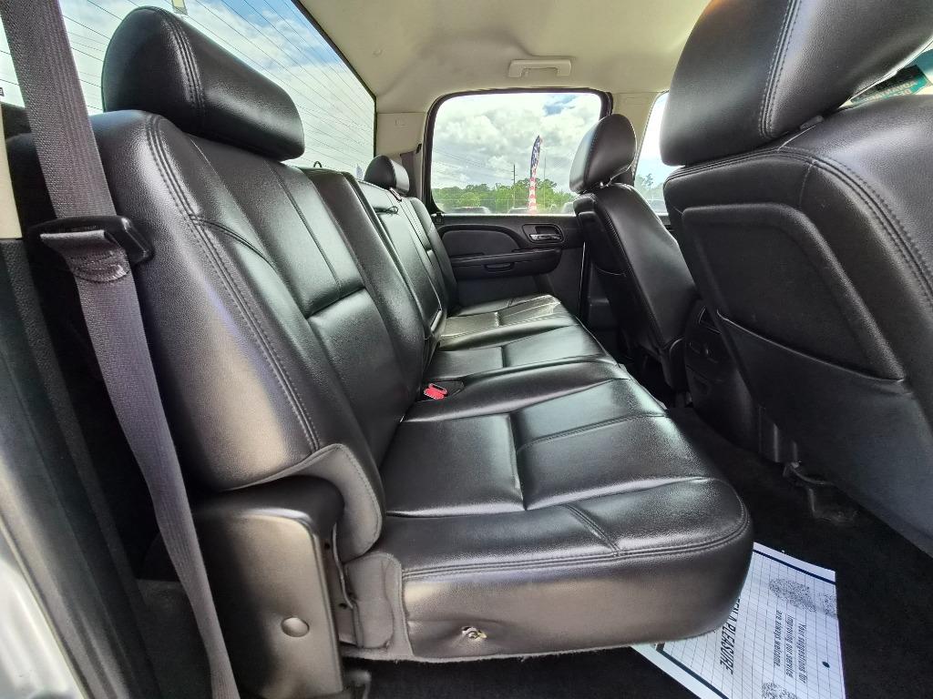 2014 GMC Sierra - $21,900