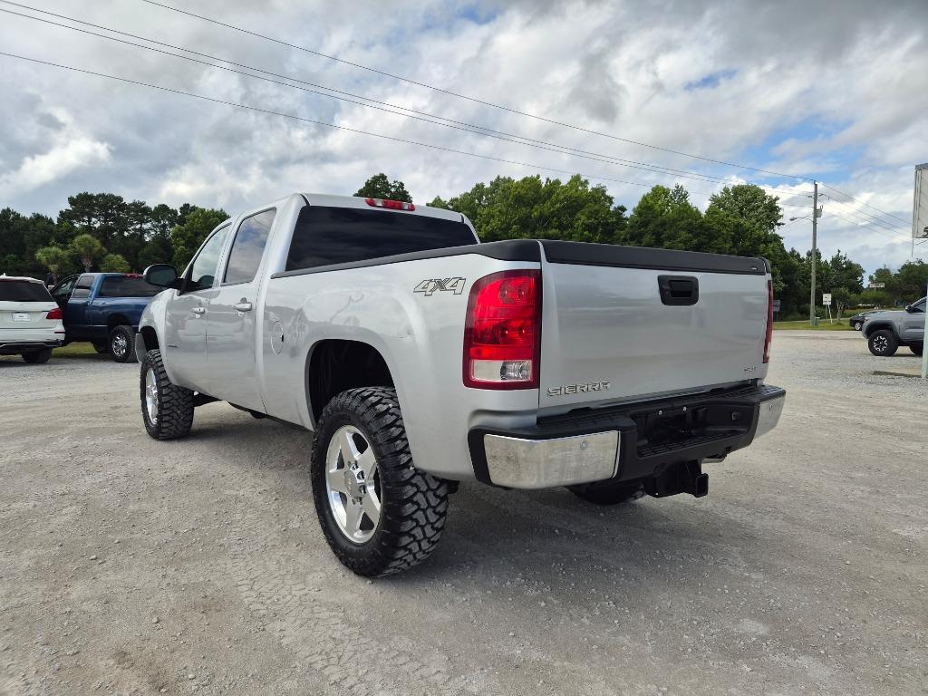 2014 GMC Sierra - $21,900