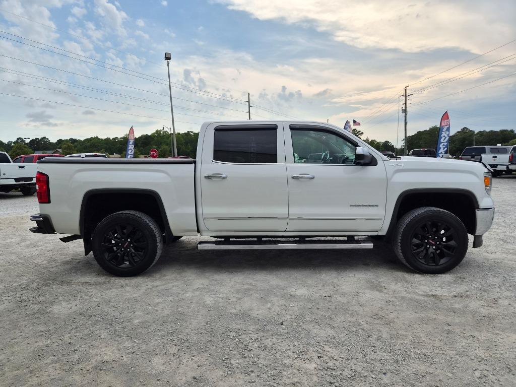 2015 GMC Sierra - $27,975