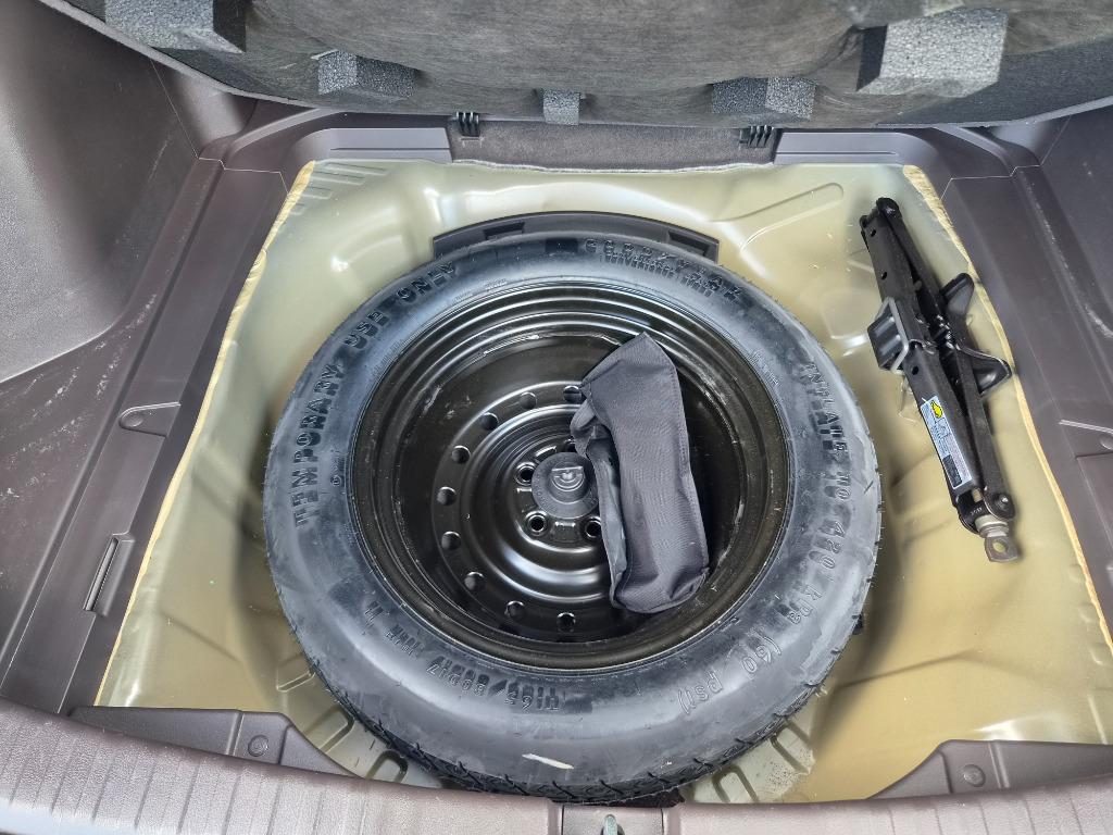 2012 Honda CR-V - $10,825