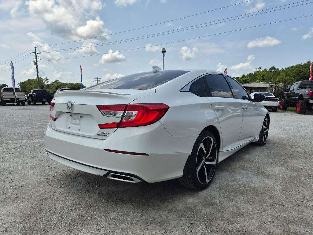 2019 Honda Accord - $17,900