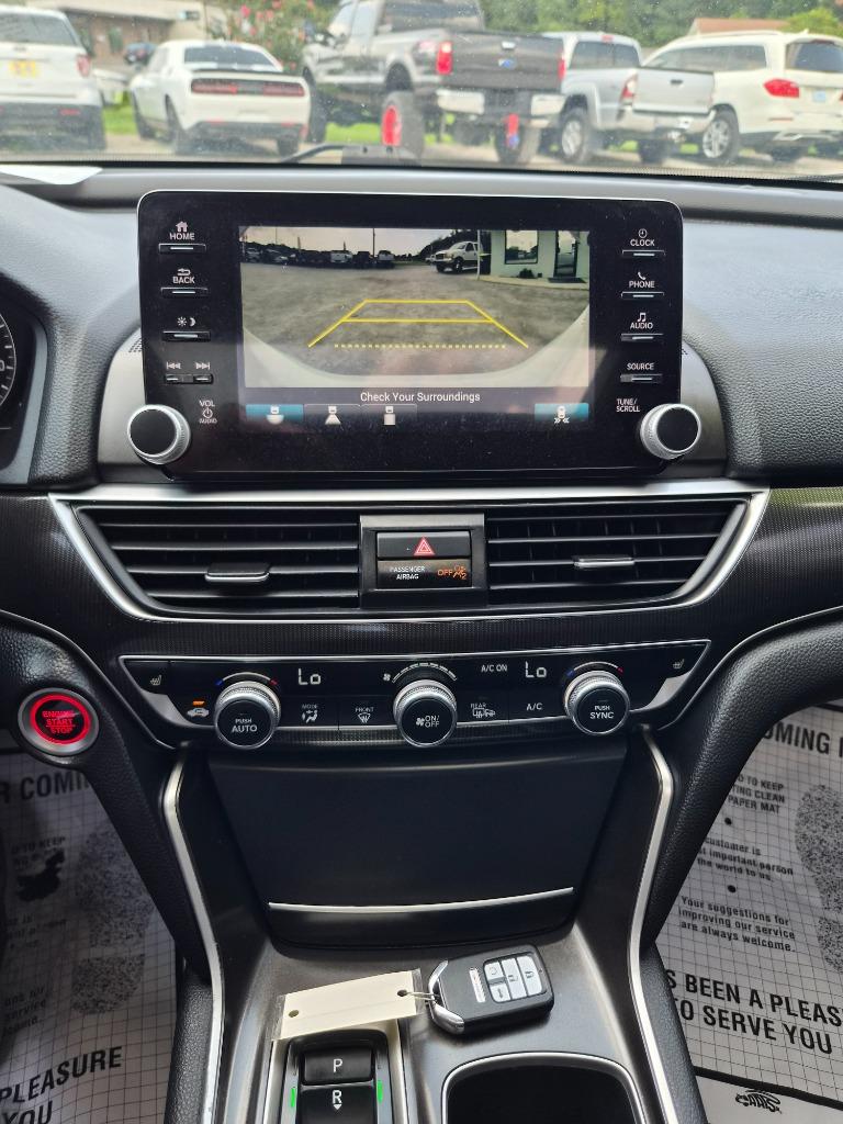 2019 Honda Accord - $17,900