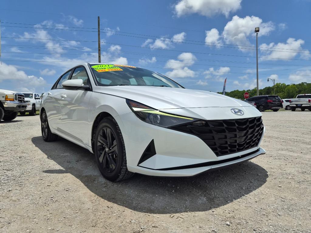 2021 Hyundai Elantra - $14,600