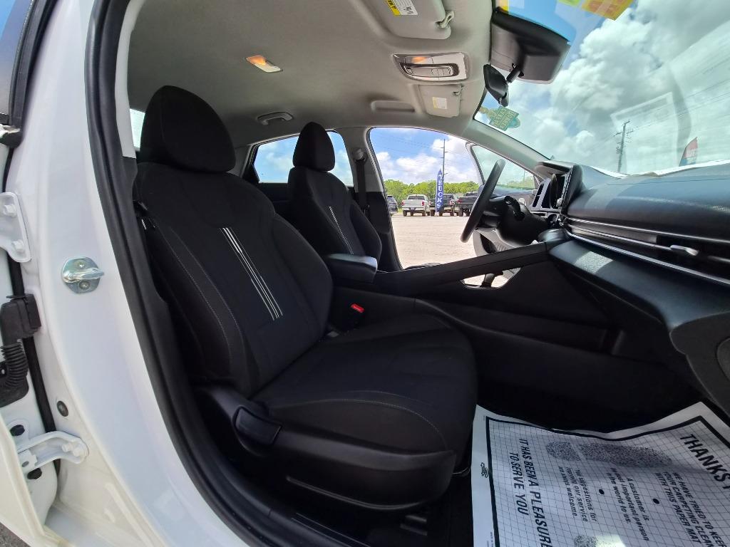 2021 Hyundai Elantra - $14,600