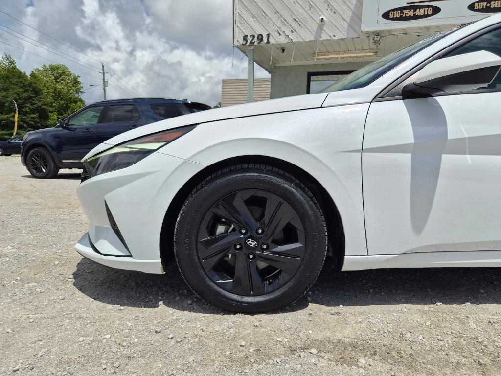 2021 Hyundai Elantra - $14,600