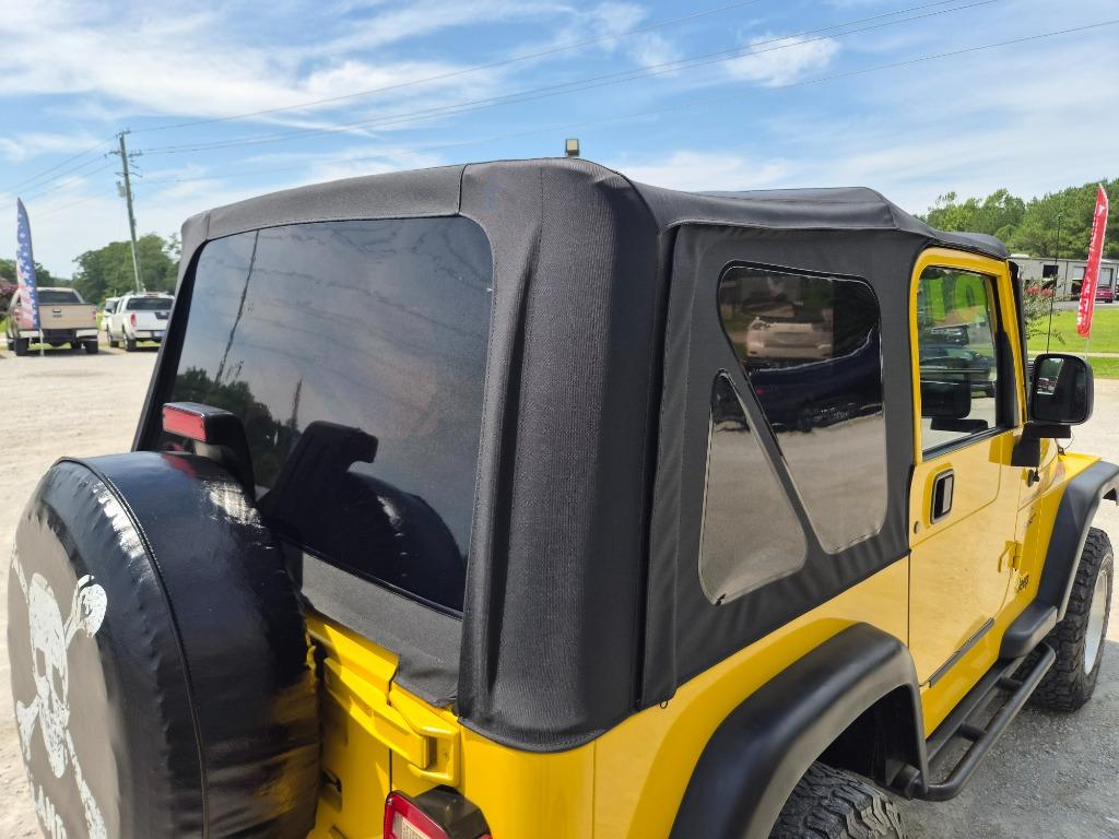2001 Jeep Wrangler - $9,800