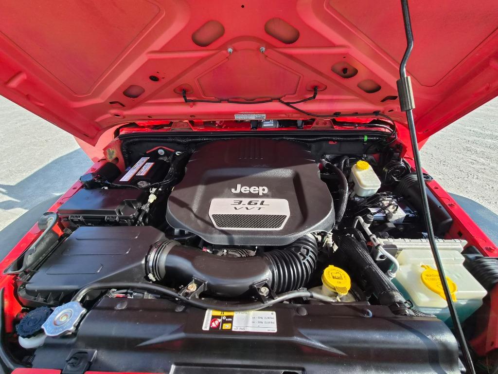2013 Jeep Wrangler - $12,900