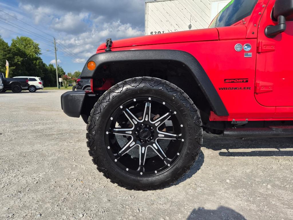 2013 Jeep Wrangler - $12,900