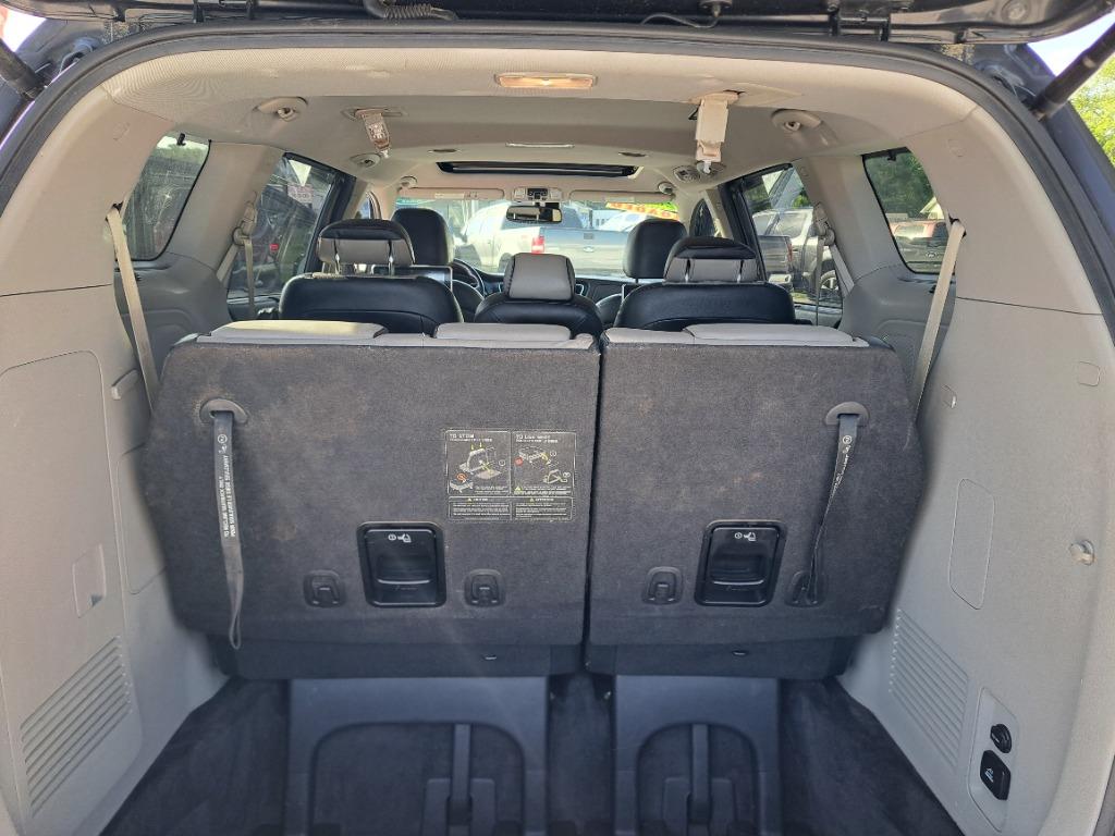2020 Kia Sedona - $12,900