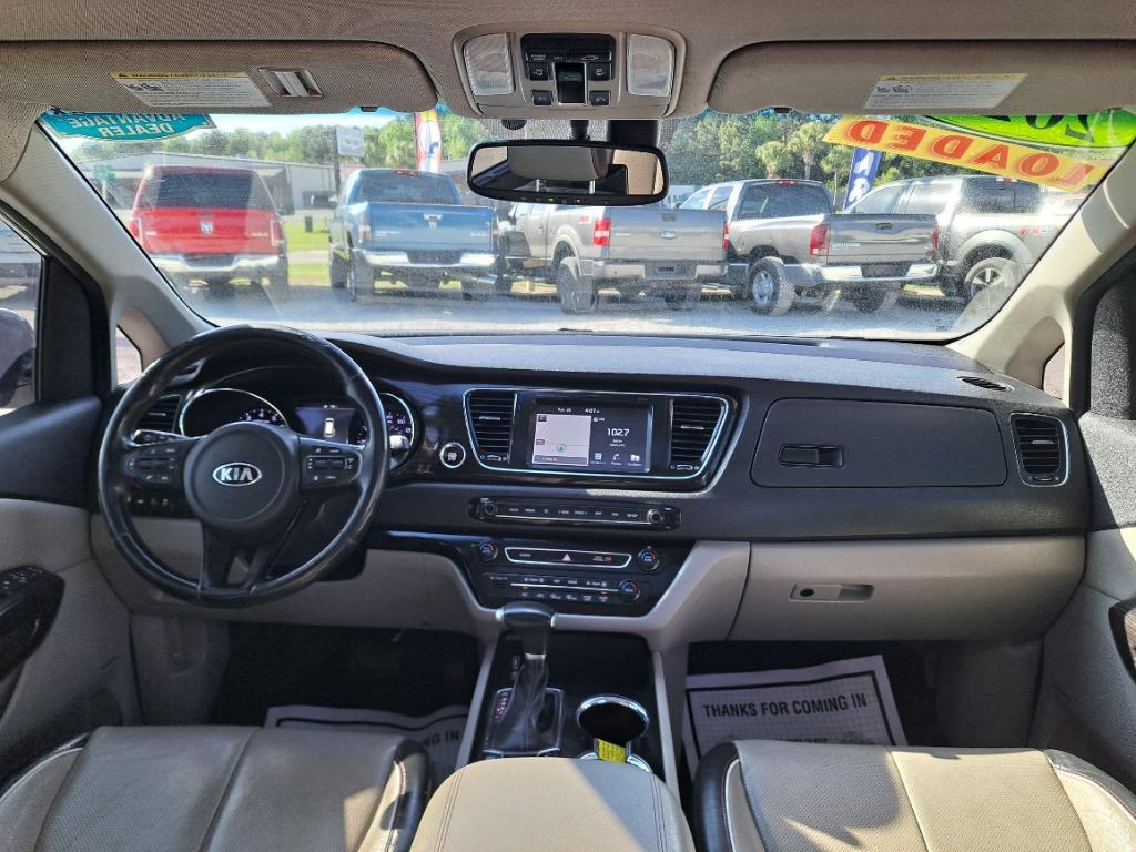2020 Kia Sedona - $12,900
