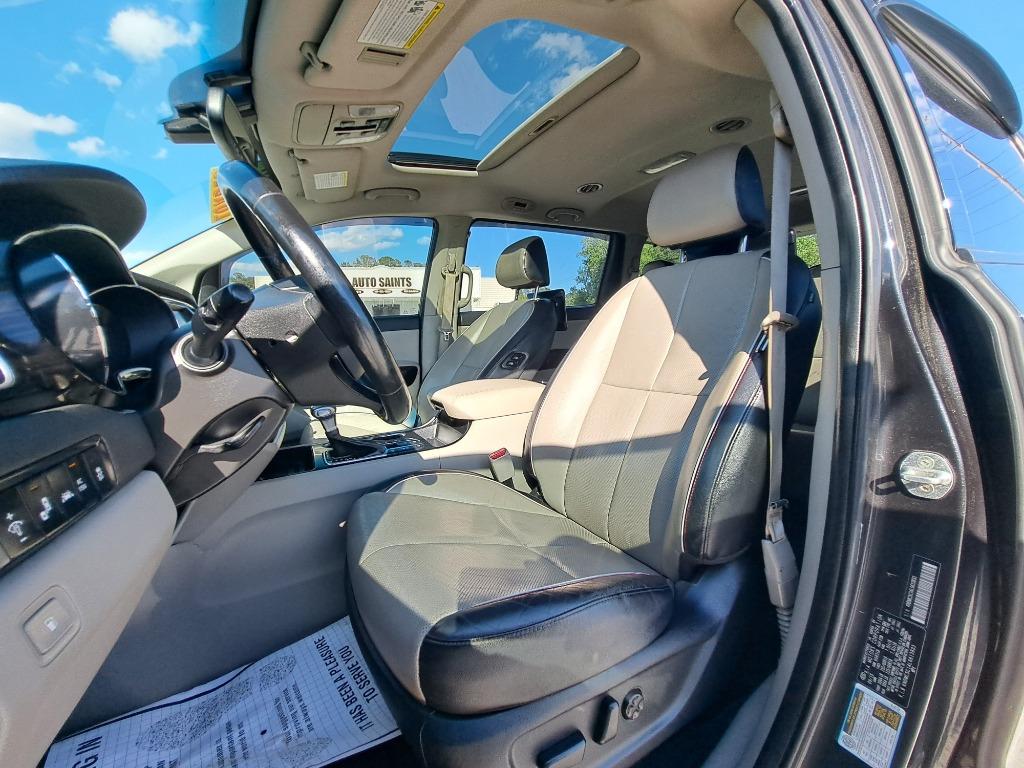 2020 Kia Sedona - $12,900