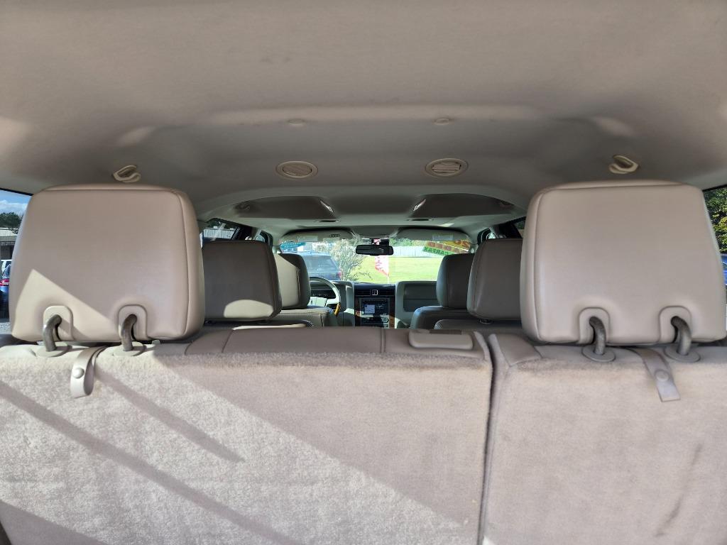 2013 Lincoln Navigator - $11,900