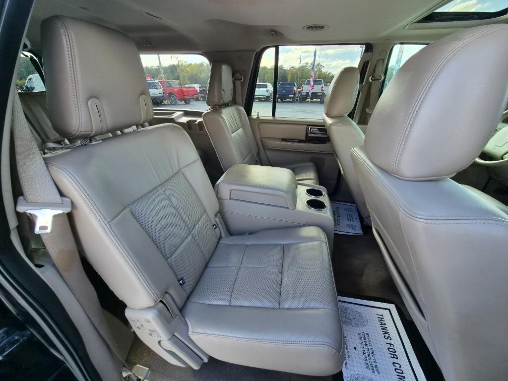 2013 Lincoln Navigator - $11,900