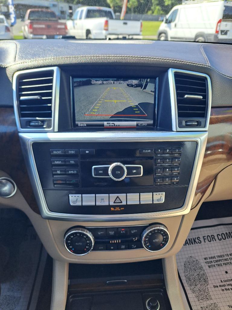 2013 Mercedes-Benz GL Class - $10,900