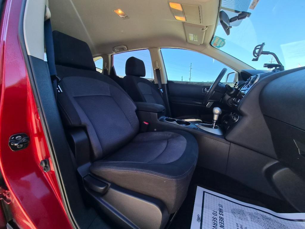 2012 Nissan Rogue - $3,999