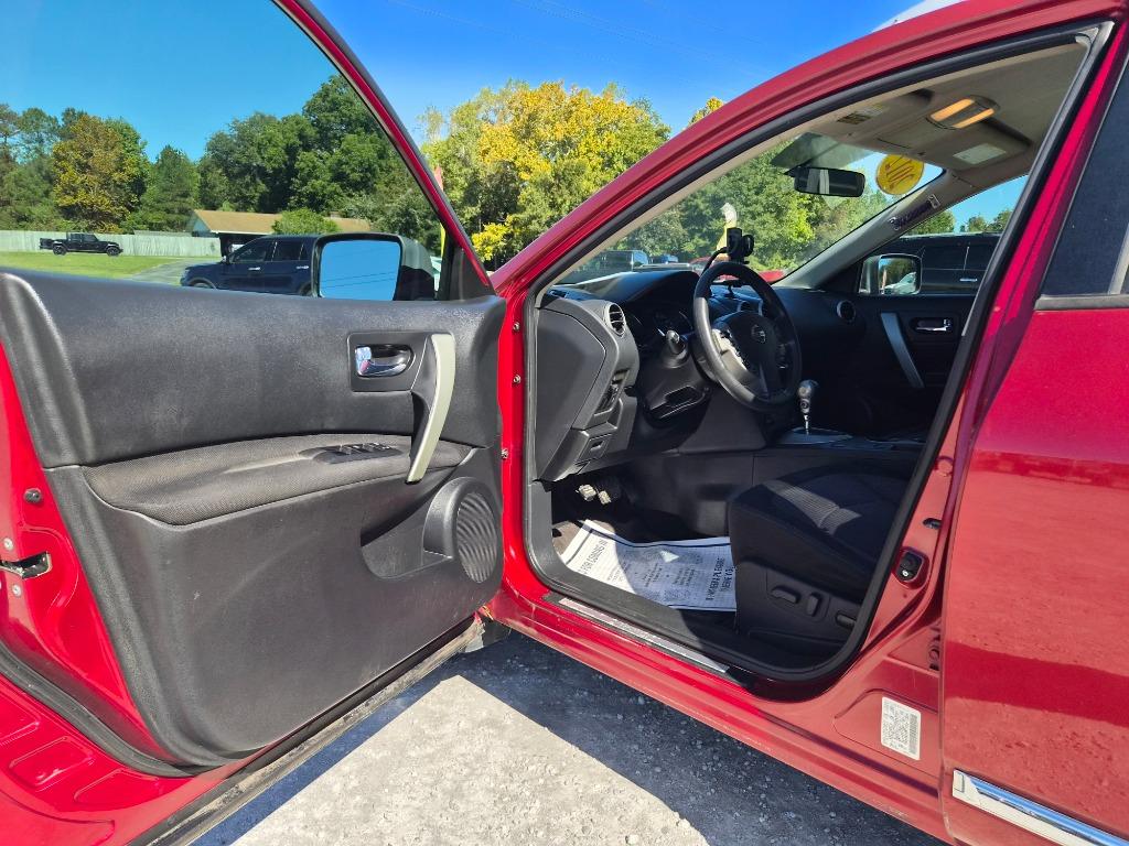 2012 Nissan Rogue - $3,999