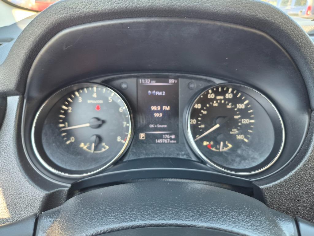 2018 Nissan Rogue - $9,498