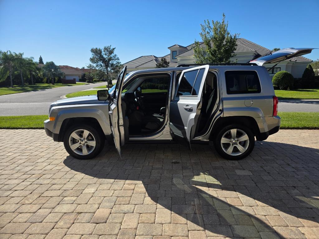 2017 Jeep Patriot - $6,900