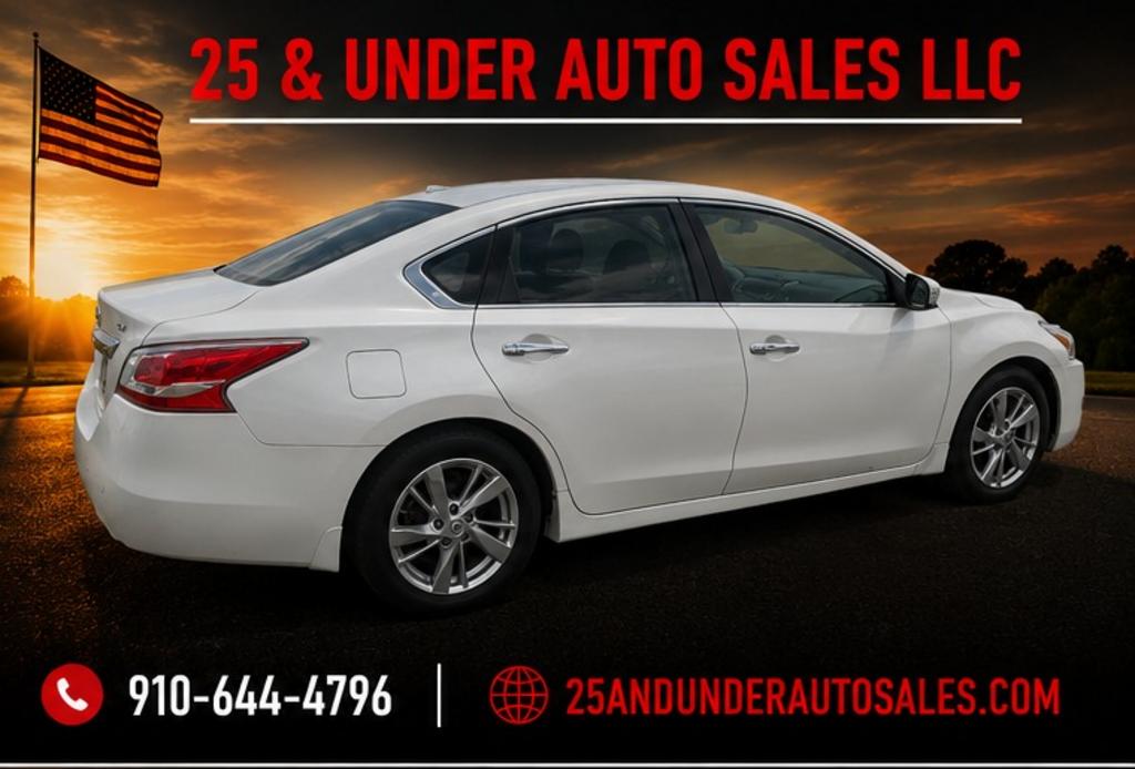2015 Nissan Altima - $9,995