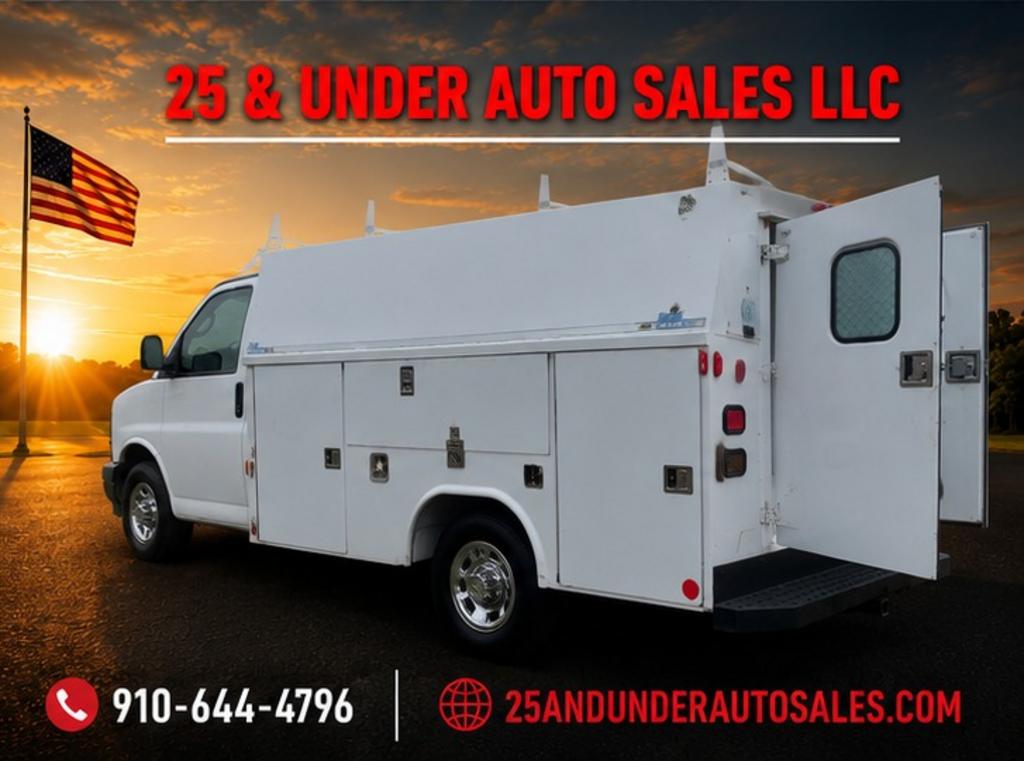 2010 Chevrolet Express - $8,995