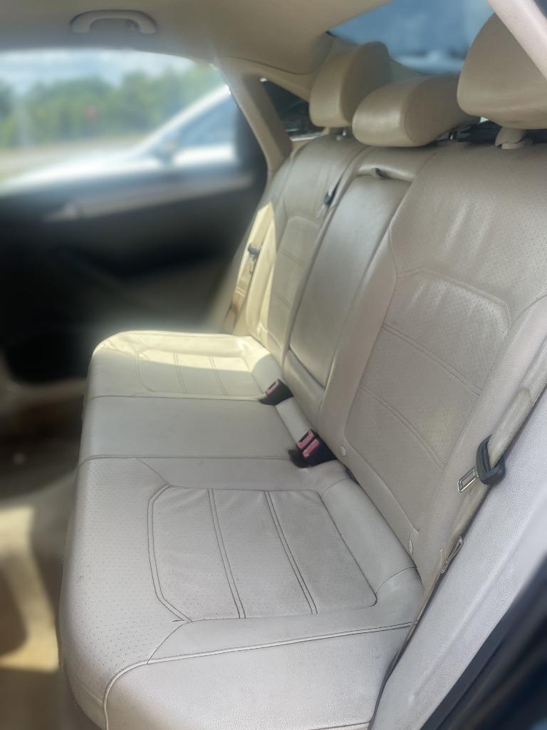 2012 Volkswagen Passat - $7,995