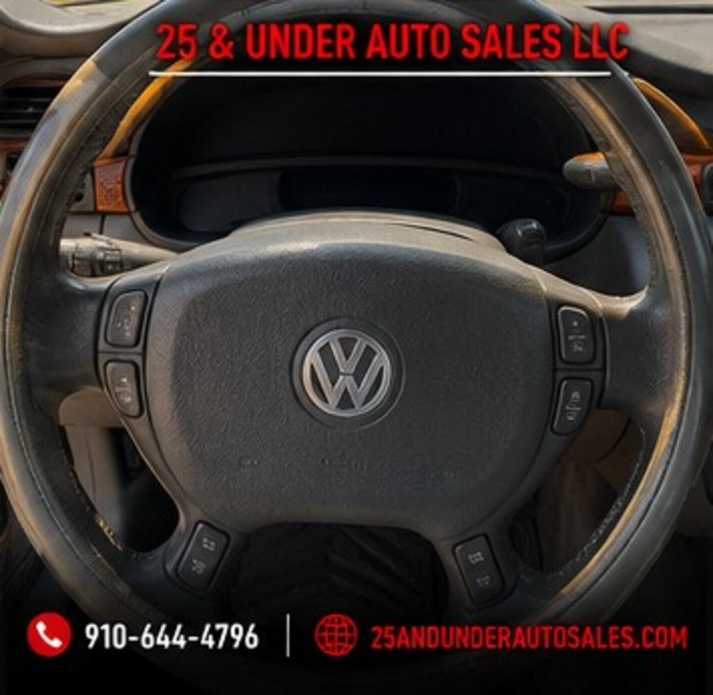 2009 Volkswagen Jetta - $3,995