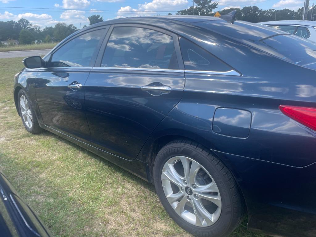 2011 Hyundai Sonata - $8,995