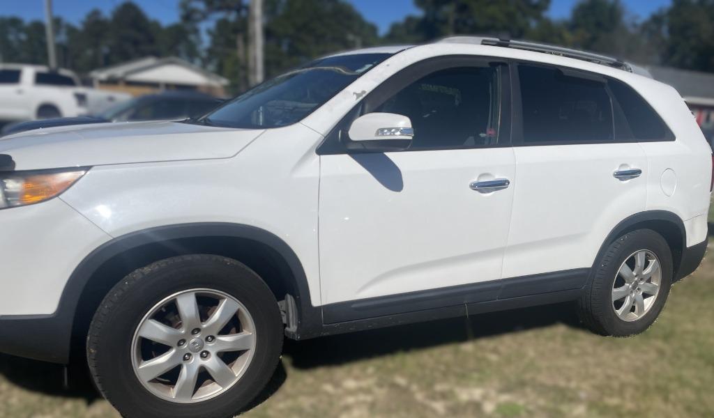 2013 Kia Sorento - $6,995