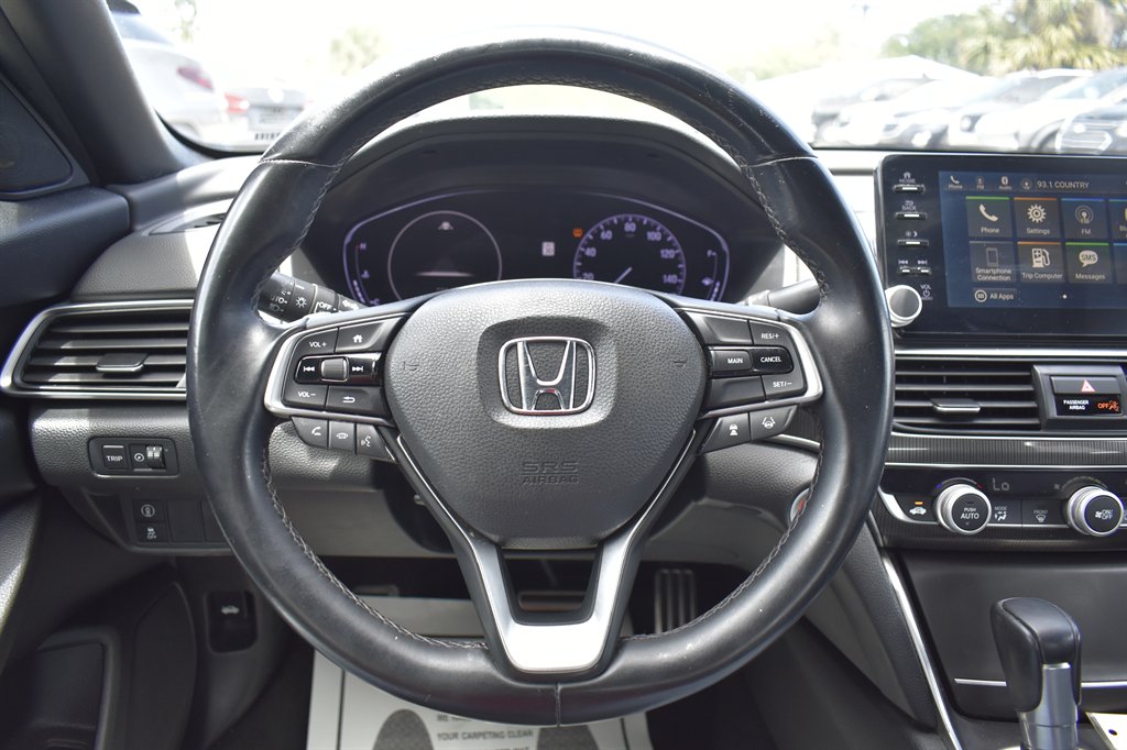 2019 Honda Accord - $16,995