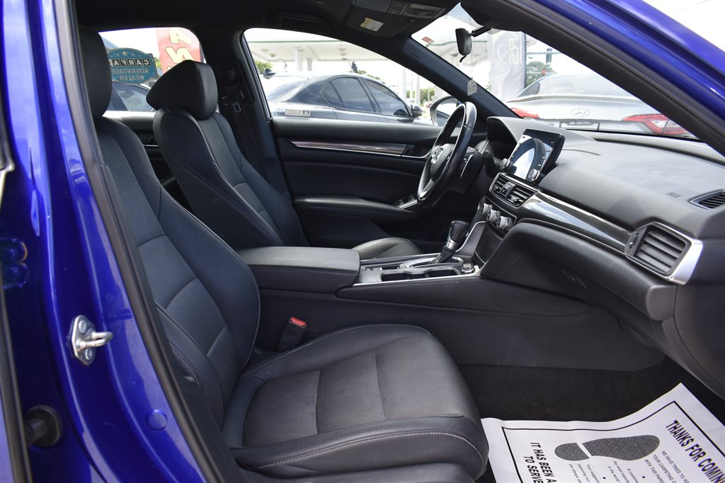 2019 Honda Accord - $16,995