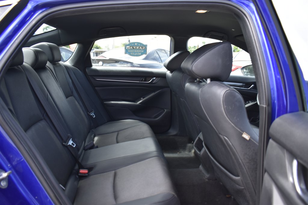 2019 Honda Accord - $16,995
