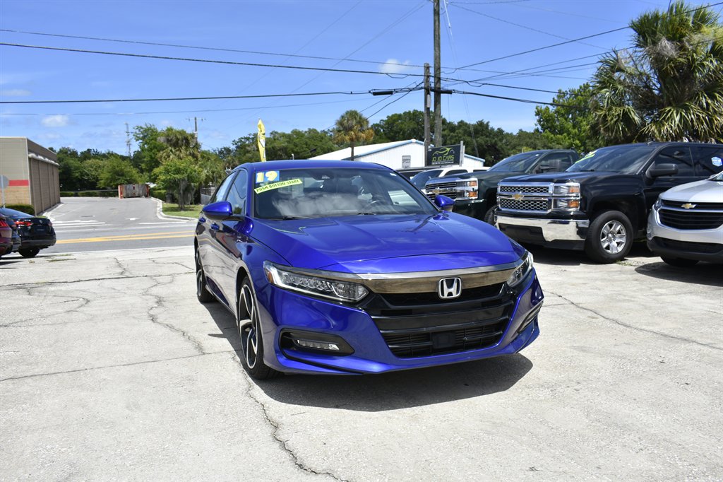 2019 Honda Accord - $16,995