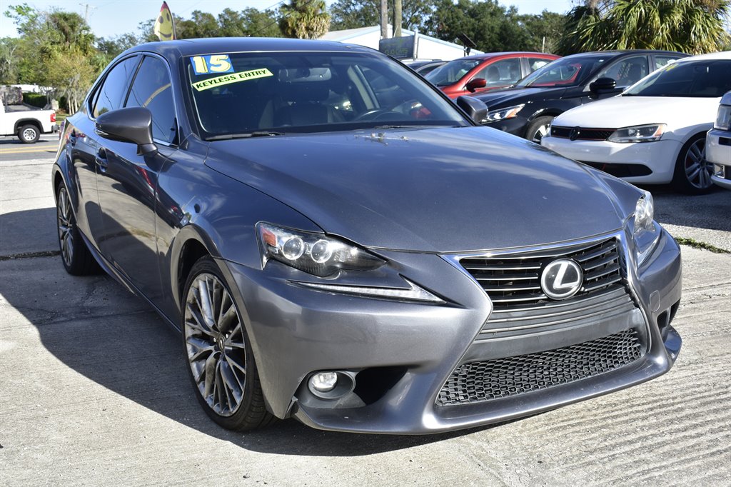 2015 Lexus IS 250 photo