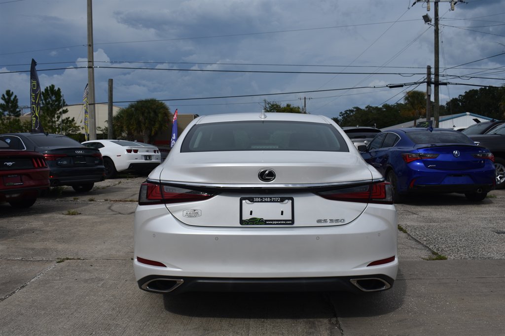 2019 Lexus ES - $23,995