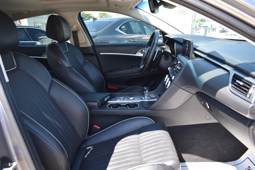 2022 Genesis G70 - $21,995