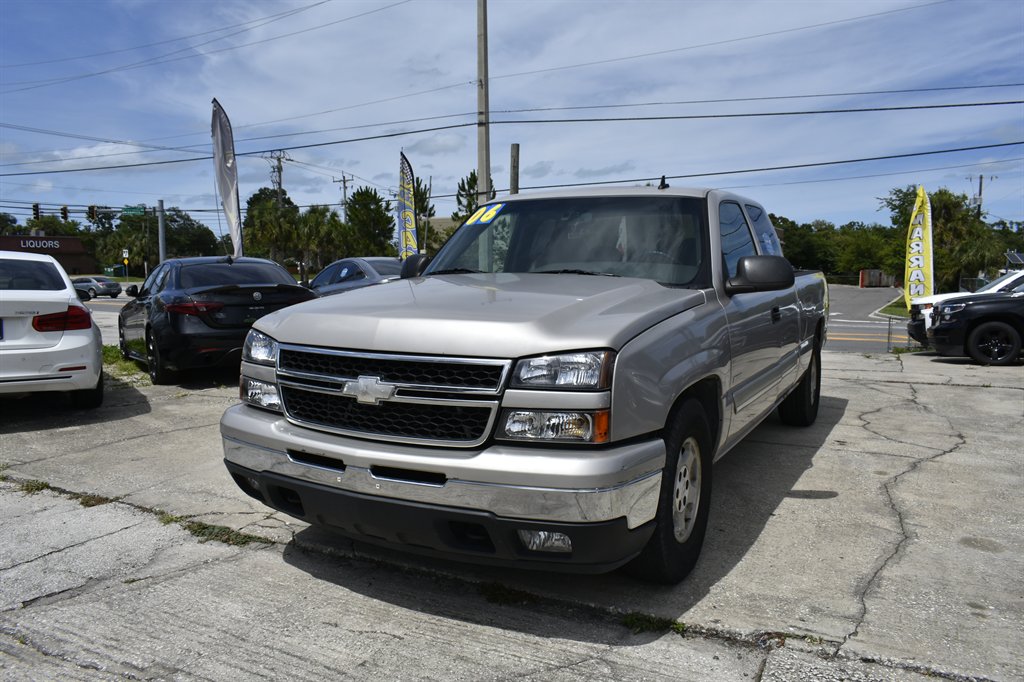 2006 Chevrolet Silverado 1500 - $7,999