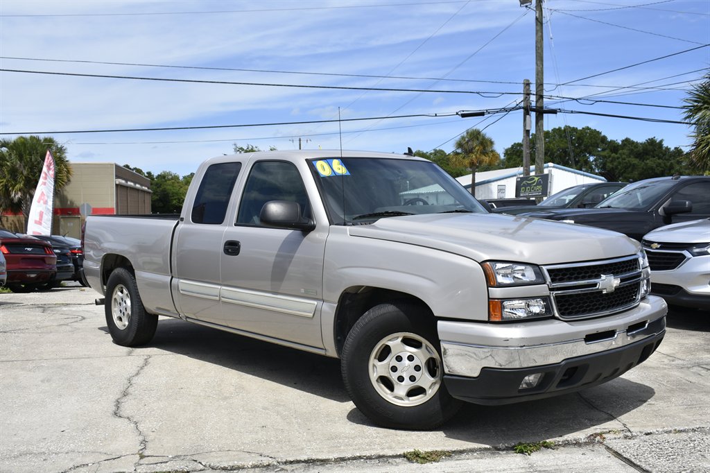 2006 Chevrolet Silverado 1500 - $7,999