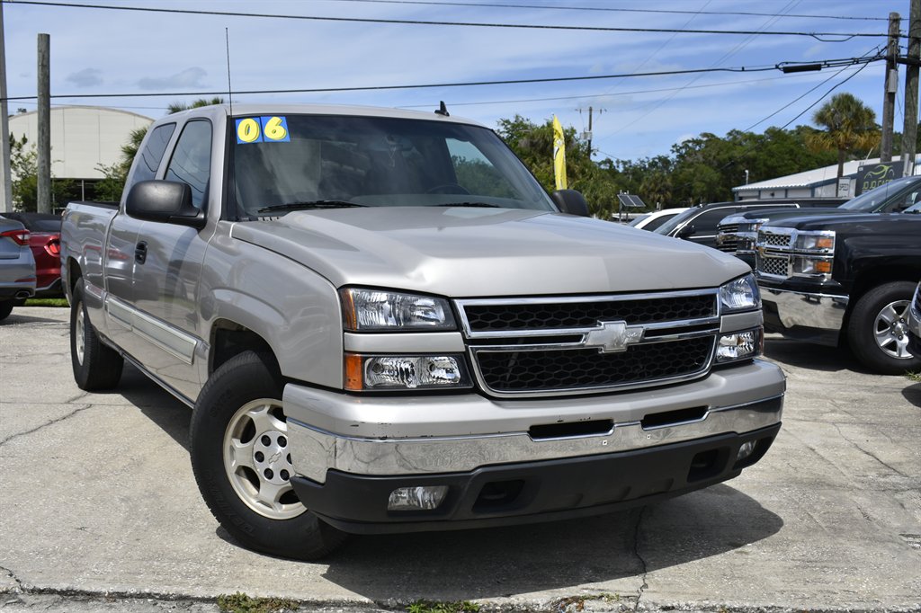 2006 Chevrolet Silverado 1500 - $7,999